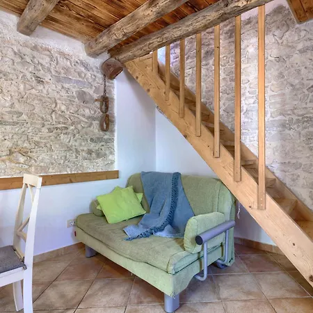Pinia I - Kst126 By Interhome * Kastelir