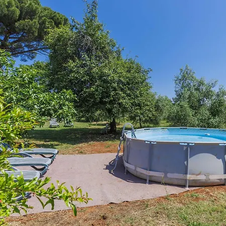 Pinia I By Interhome
